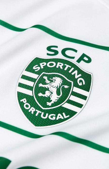 Sporting CP 23/24 Away Kit